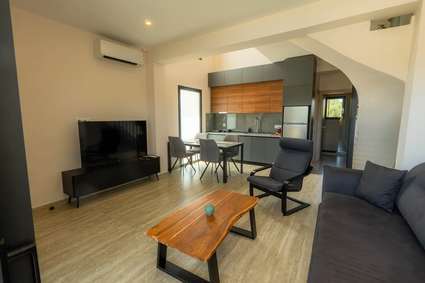AMMOS residence — photo 3